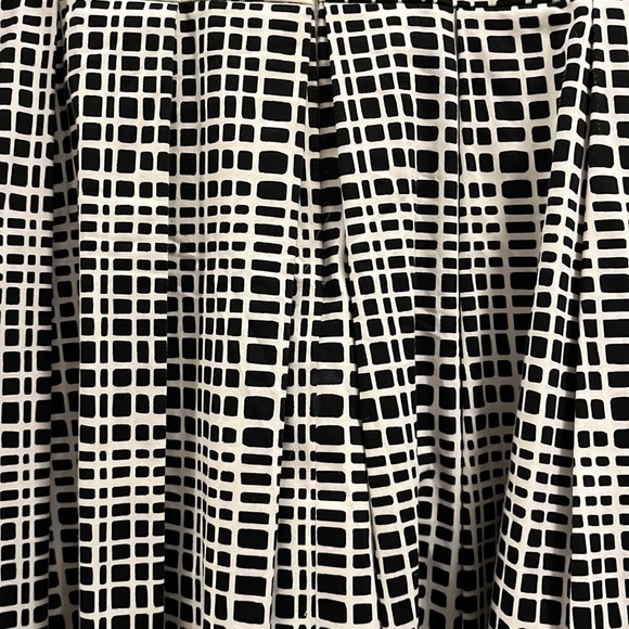 Gorgeous Brian Bailey dress - Picture 9 of 11